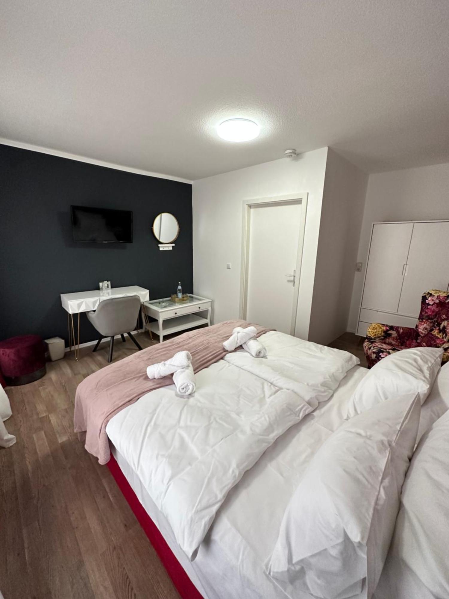 Ferienwohnung Bx Plauen Ngoại thất bức ảnh